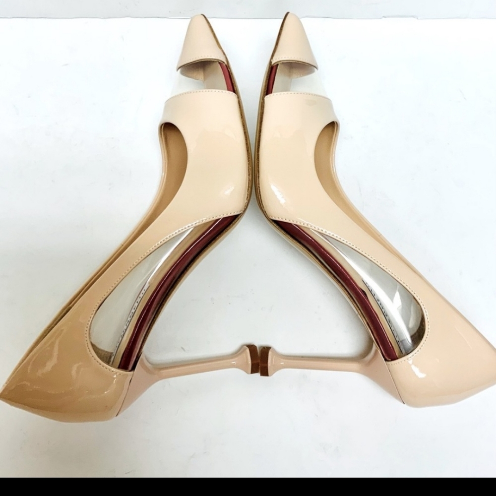 Vivienne Hu nude beige patent leather pumps